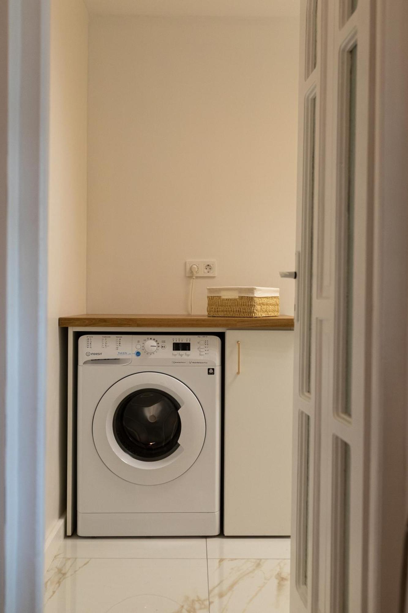 Bleyer Haus Central Apartment Oradea Eksteriør bilde