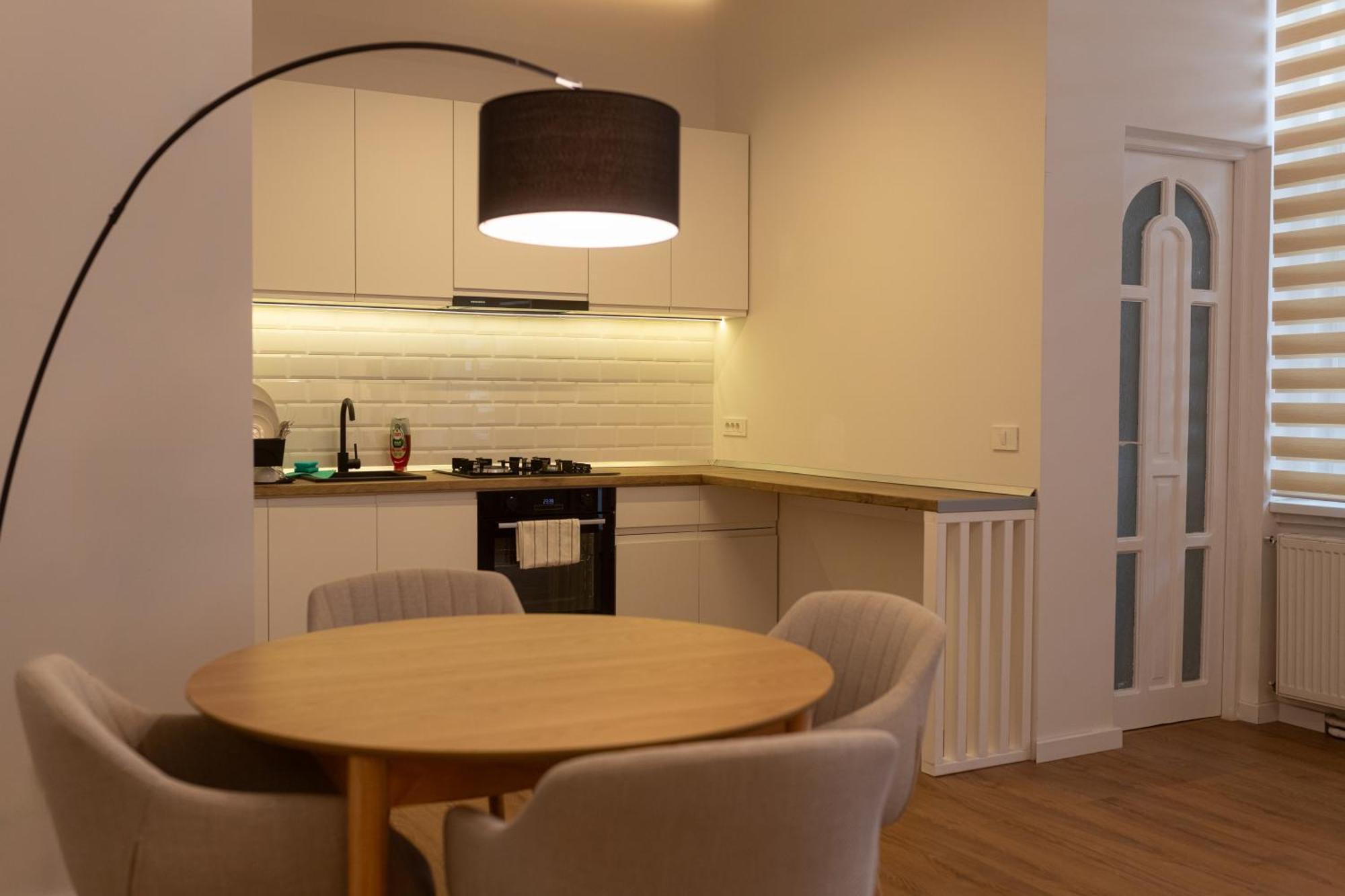 Bleyer Haus Central Apartment Oradea Eksteriør bilde