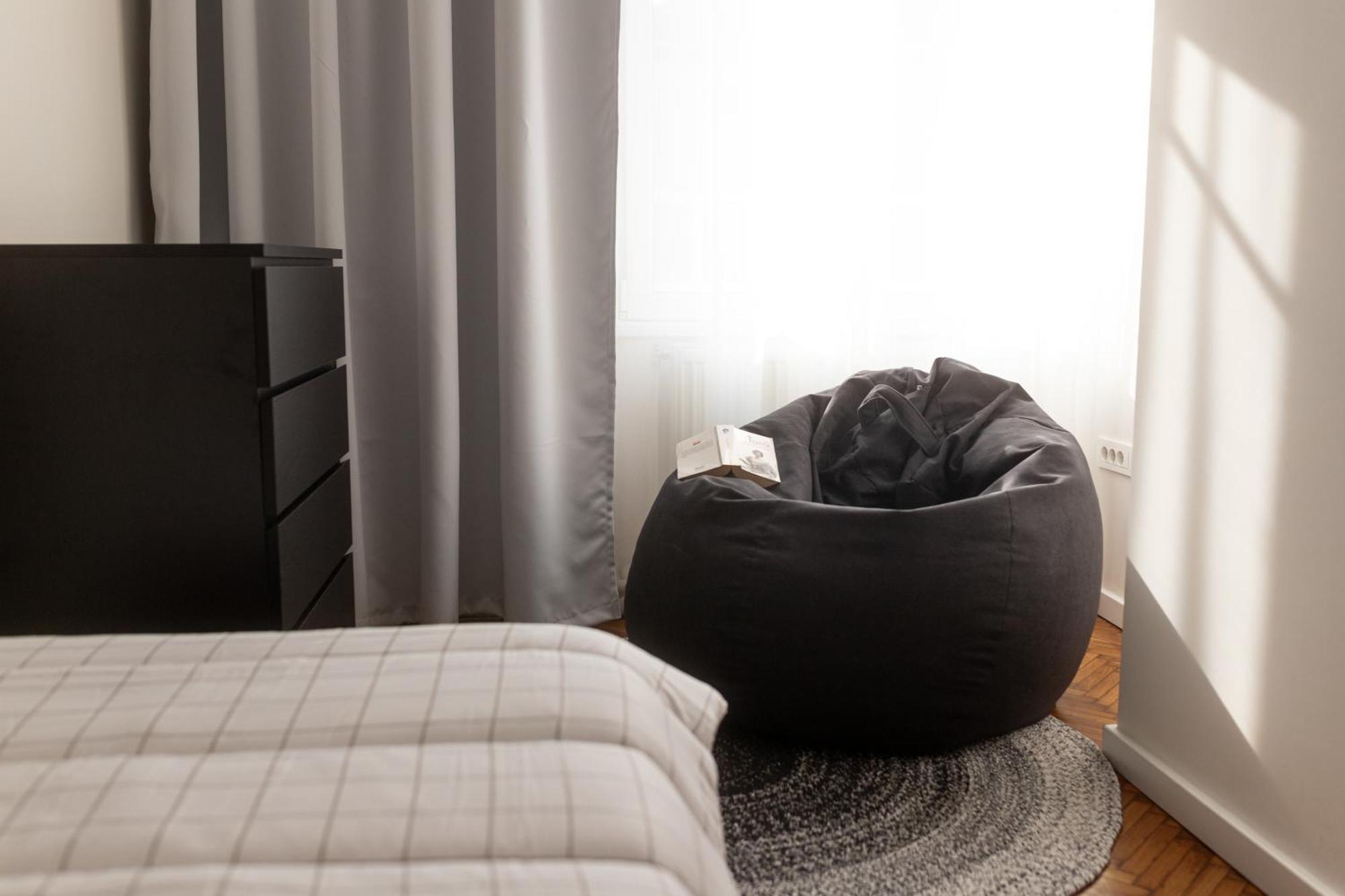 Bleyer Haus Central Apartment Oradea Eksteriør bilde